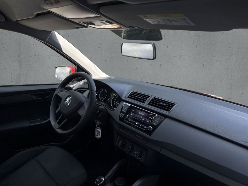 Fahrzeugabbildung SKODA Fabia Cool Plus 1.0 MPI Klima Spieg. beheizbar