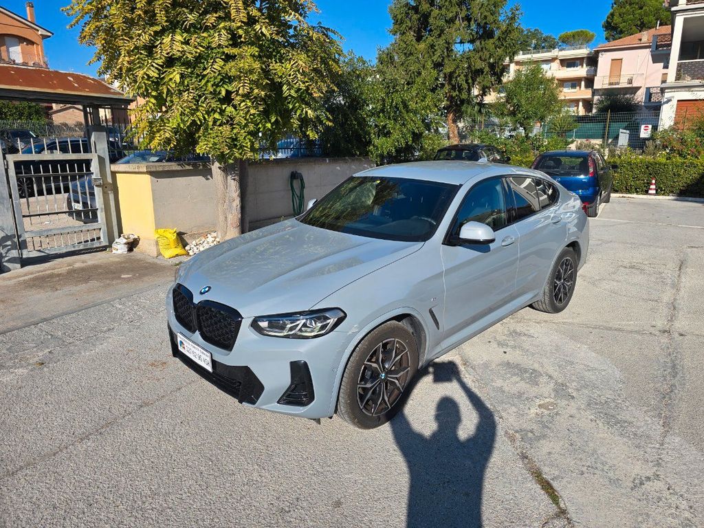 Image of BMW X4