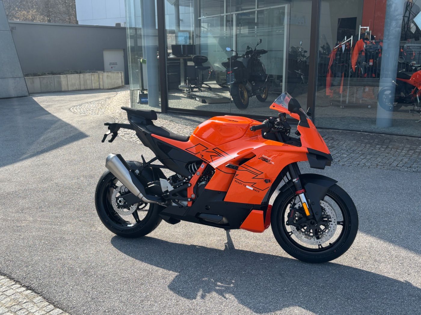 Fahrzeugabbildung KTM 990 RC R 48 Monate Garantie Modell 2026, beide F