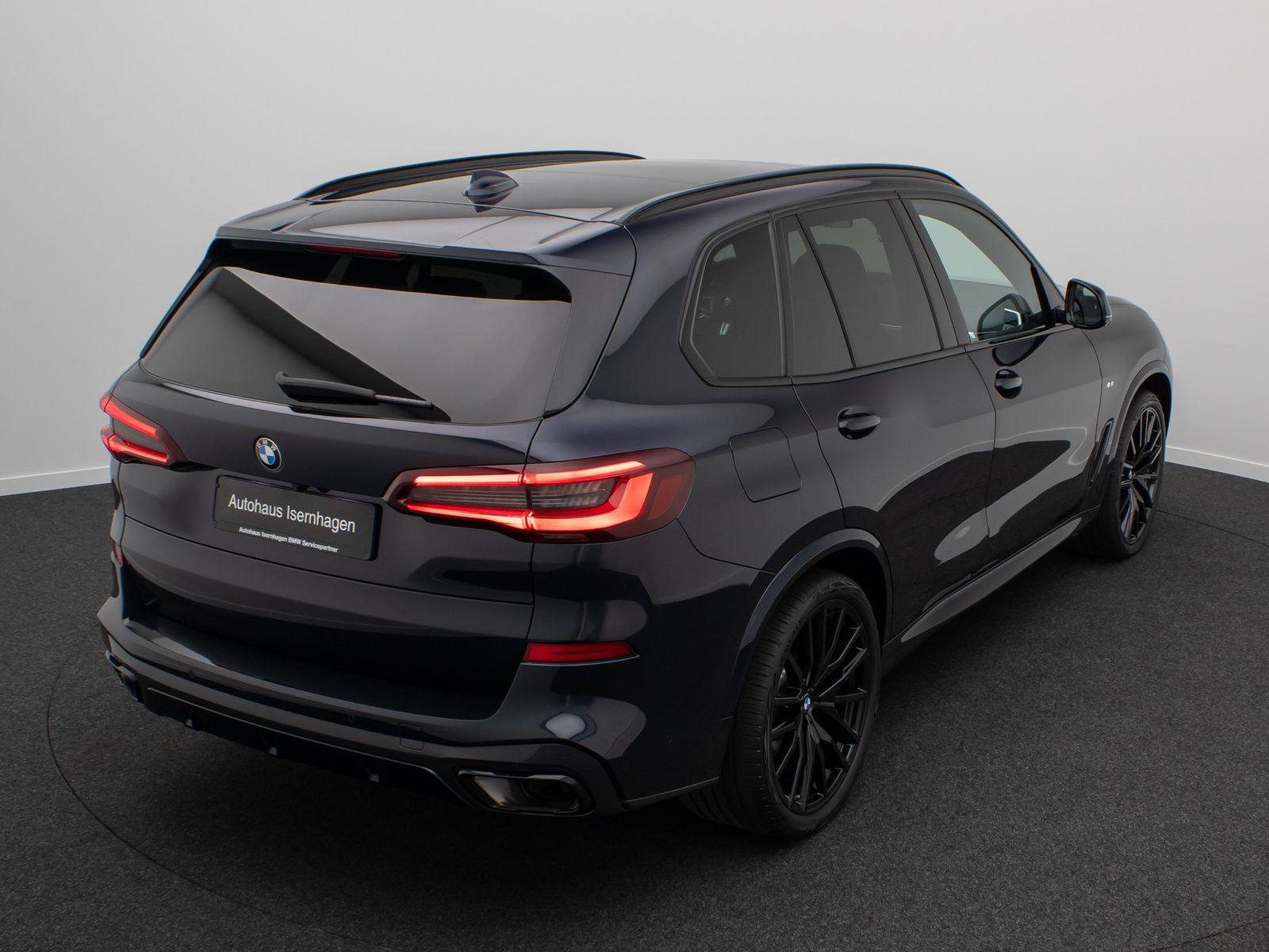 Fahrzeugabbildung BMW X5 xD40d M Sport 360° Laser Panorama H/K ACC 22"