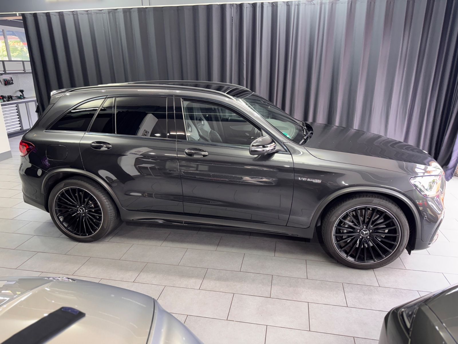 Fahrzeugabbildung Mercedes-Benz GLC 63 AMG 4Matic|PP-SITZE|PANO|AHK|360 KAMERA|