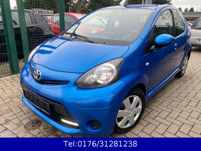 Toyota Aygo AYGO Cool Go Tom Tom Navi Standheizung