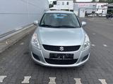 Suzuki Swift 1.2 Comfort 4x4 Klima Tüv Neu Alu!! - Suzuki Swift aus 2011: Allradantrieb