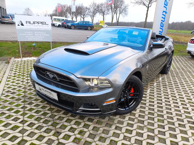 Ford Mustang V6 3,7L Cabrio Xenon Premium Automatik