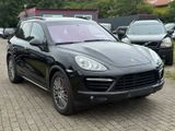 Porsche Cayenne Turbo - Porsche Cayenne aus 2011: Turbo