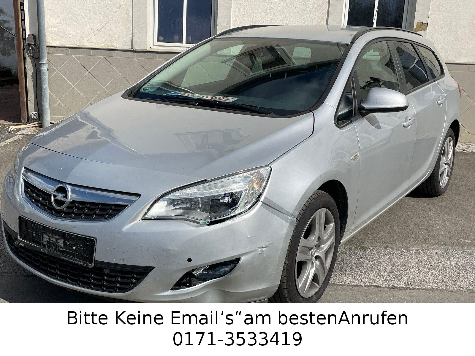 Opel Astra J Sports Tourer Design Edition