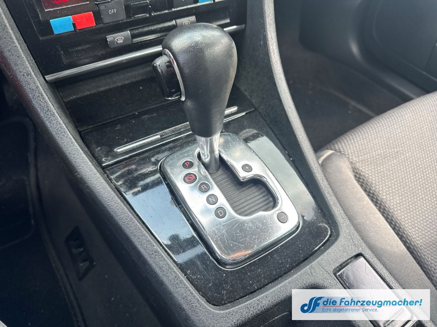 Fahrzeugabbildung Audi A4 2.0 Klimaautom Alu el.SP Spieg. *EXPORT