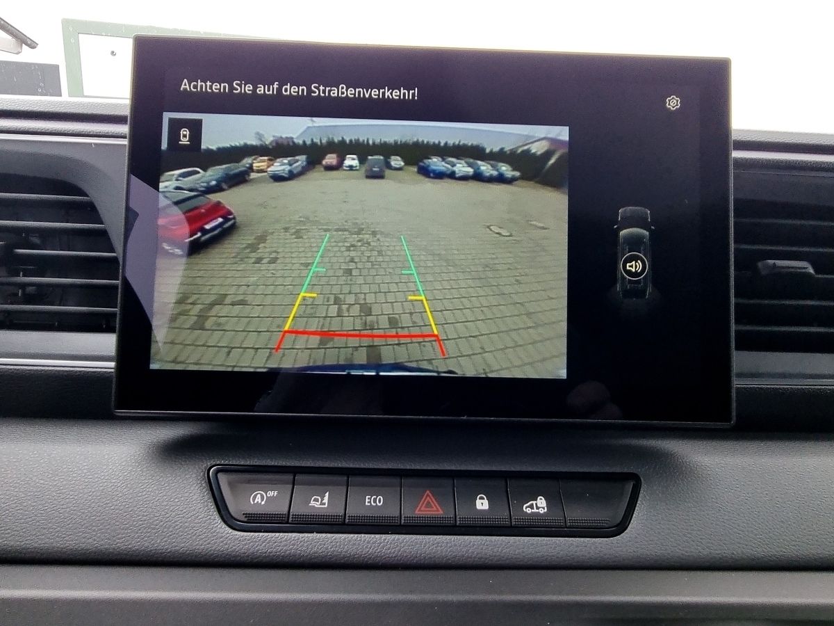 Fahrzeugabbildung Renault Master Kasten FWD extra L2H2 3,5t Blue dCi 150