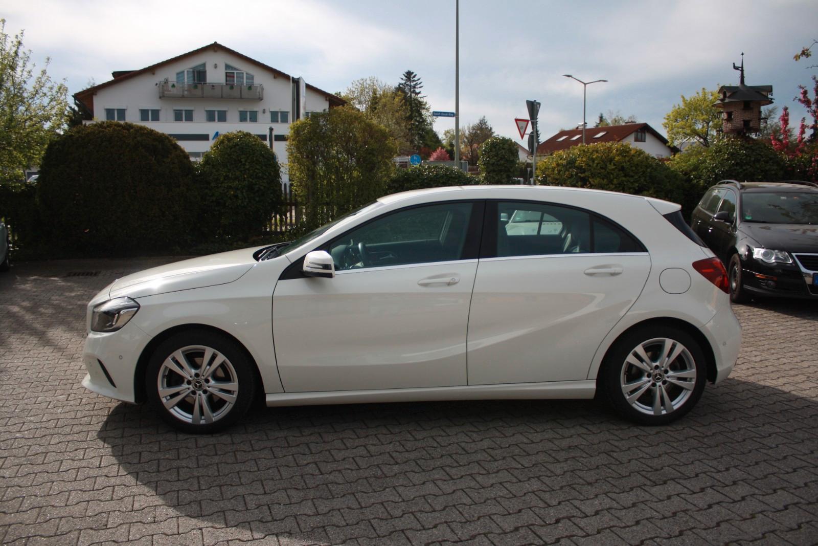 Mercedes-Benz A 200 A A 200 CDI / d Urban