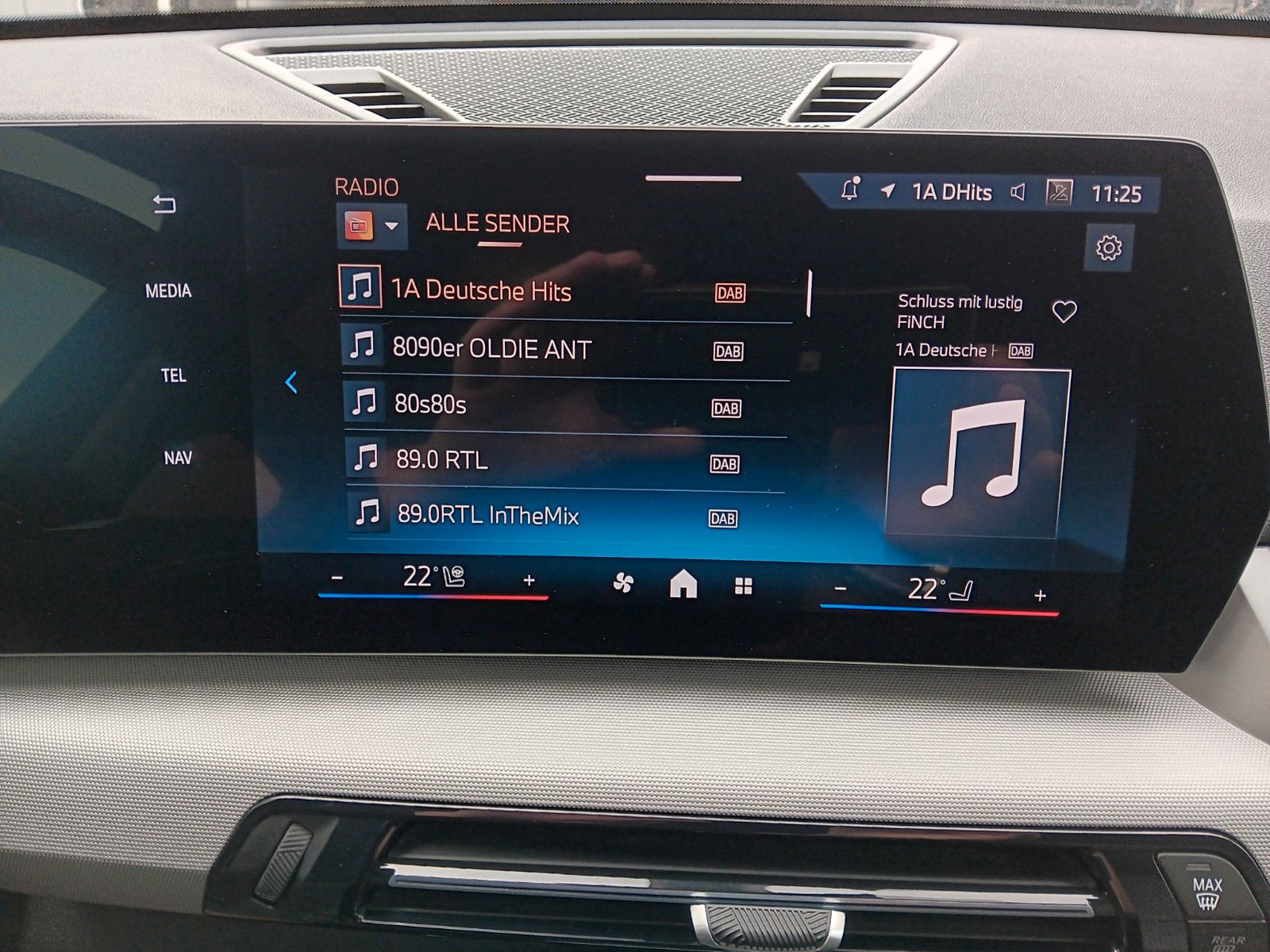 BMW X1 sDrive 18 d Automatik Navi Klima LED Sitzheiz foto 13