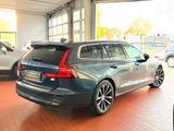 Volvo V60 T6 Kombi Core Recharge Plug-In Hybrid AWD - Volvo V60: Recharge Core