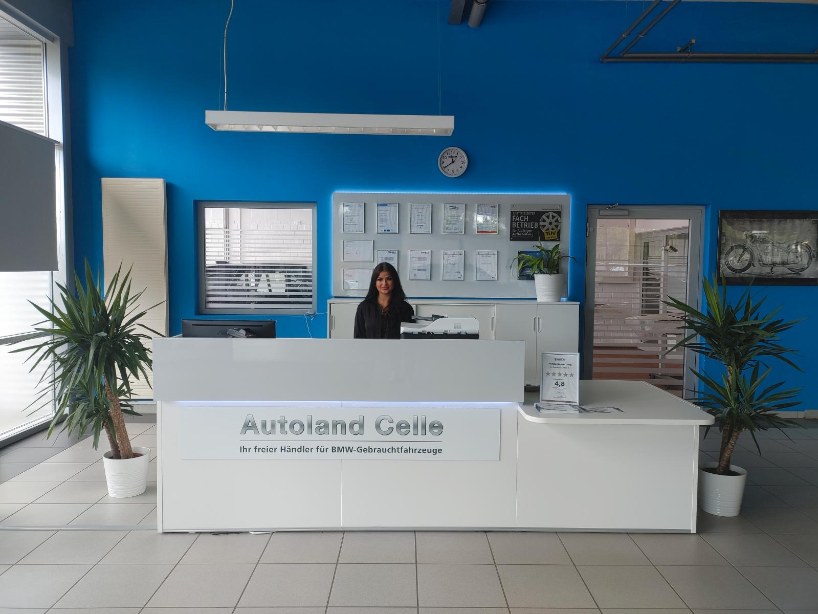 showroom-image-main