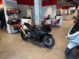 Honda CBR1000RR-R Fireblade *Service und Reifen neu * - Angebote