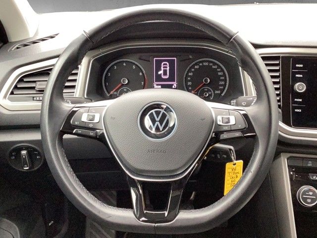 Fahrzeugabbildung Volkswagen T-Roc TSI Style LED Navi AHK ACC RFK SH