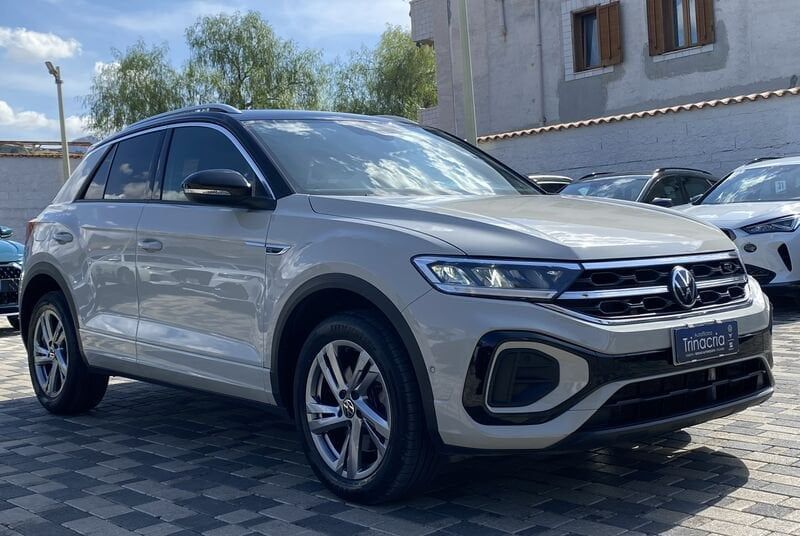 Volkswagen T-Roc R-LINE 2.0 TDI SCR 110 KW (150 imagem 3