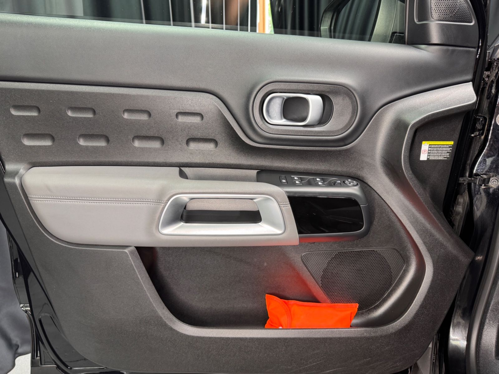 Fahrzeugabbildung Citroën C5 Aircross Feel|AUTOMATIK|KAMERA|PDC|1.HAND