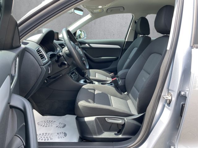 Q3 1.4 TFSI ultra el.HK/PDC/SHZ/PDC/GRA Klima