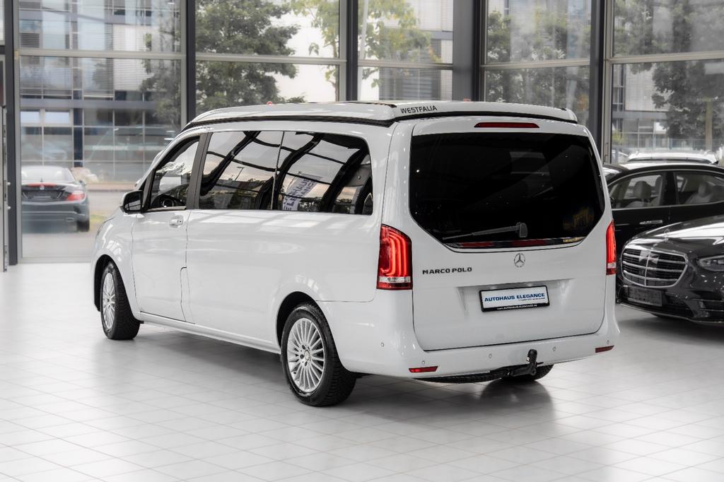 Mercedes-Benz V 220