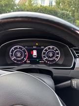 Volkswagen Passat Alltrack 2.0 TDI SCR 140kW DSG 4MOT A... - : Beige, Vollleder, Zentralverriegelung