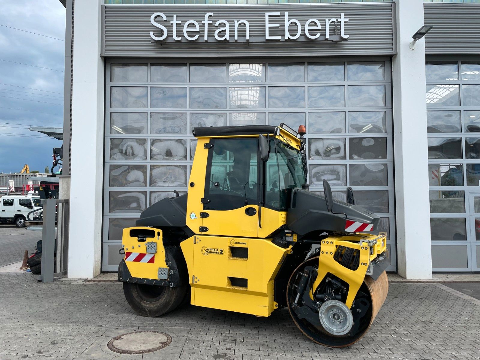Fahrzeugabbildung BOMAG BW 154 ACP-4i AM / nur 1.459h / Asphalt Manager
