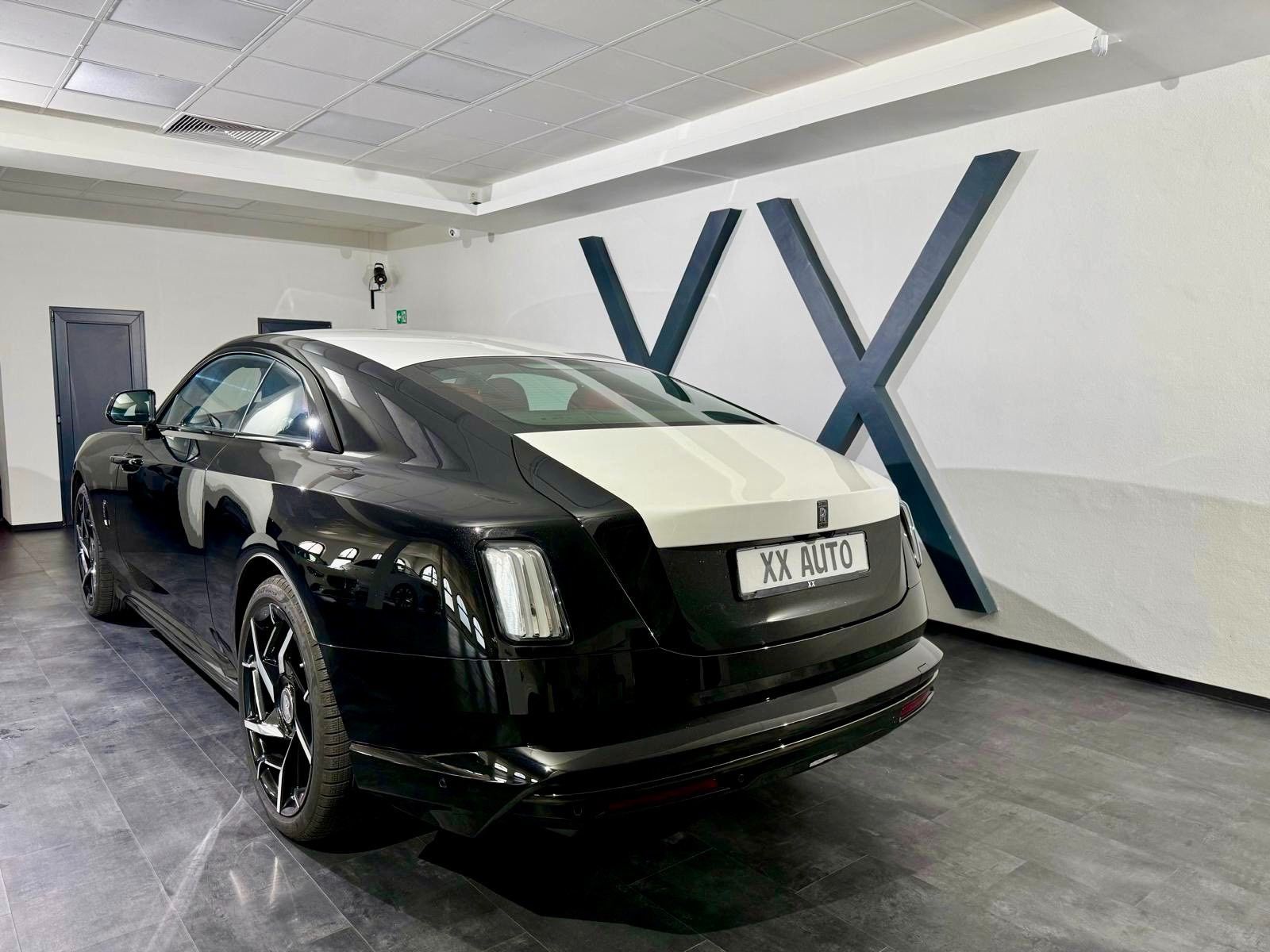Rolls-Royce Spectre - Black Badge Spectre foto 6