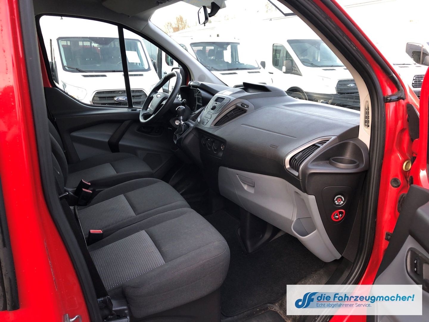 Fahrzeugabbildung Ford Transit Custom Kombi 300 L1 2.2 TDCi*8435