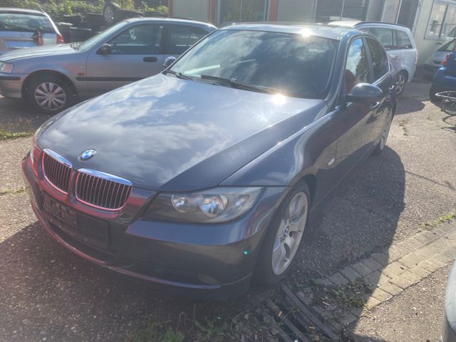 BMW 325 Baureihe 3 Lim. 325i