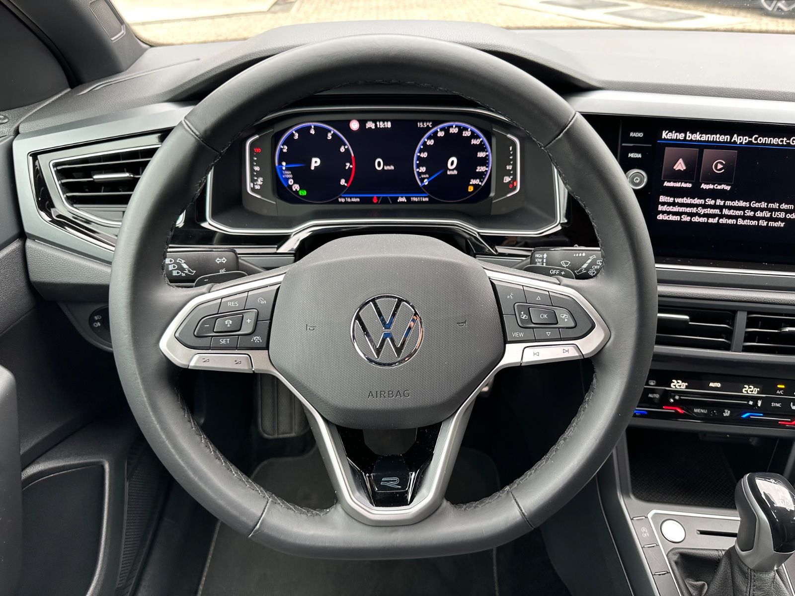 Fahrzeugabbildung Volkswagen Taigo 1.0 TSI R-Line DSG ACC/Matrix/IQ/Shzg./17"