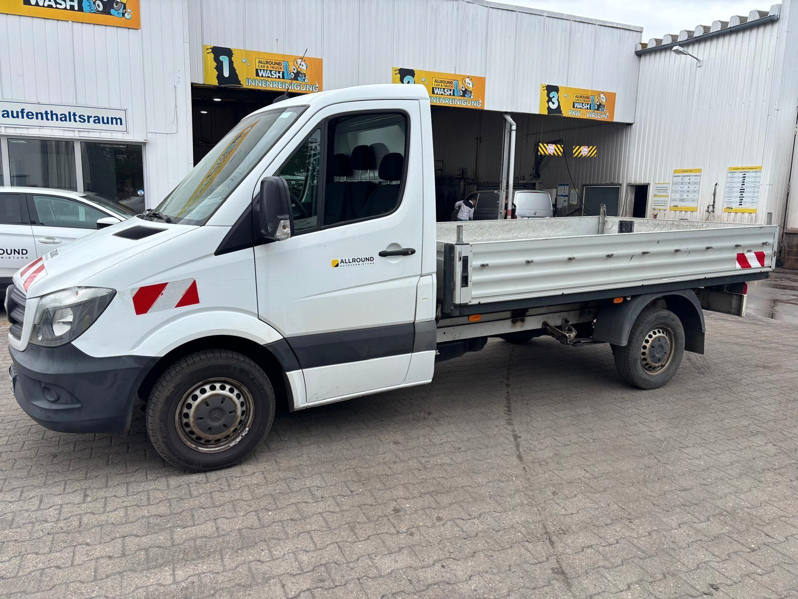 Mercedes-Benz Sprinter 311 Pritsche / Plane