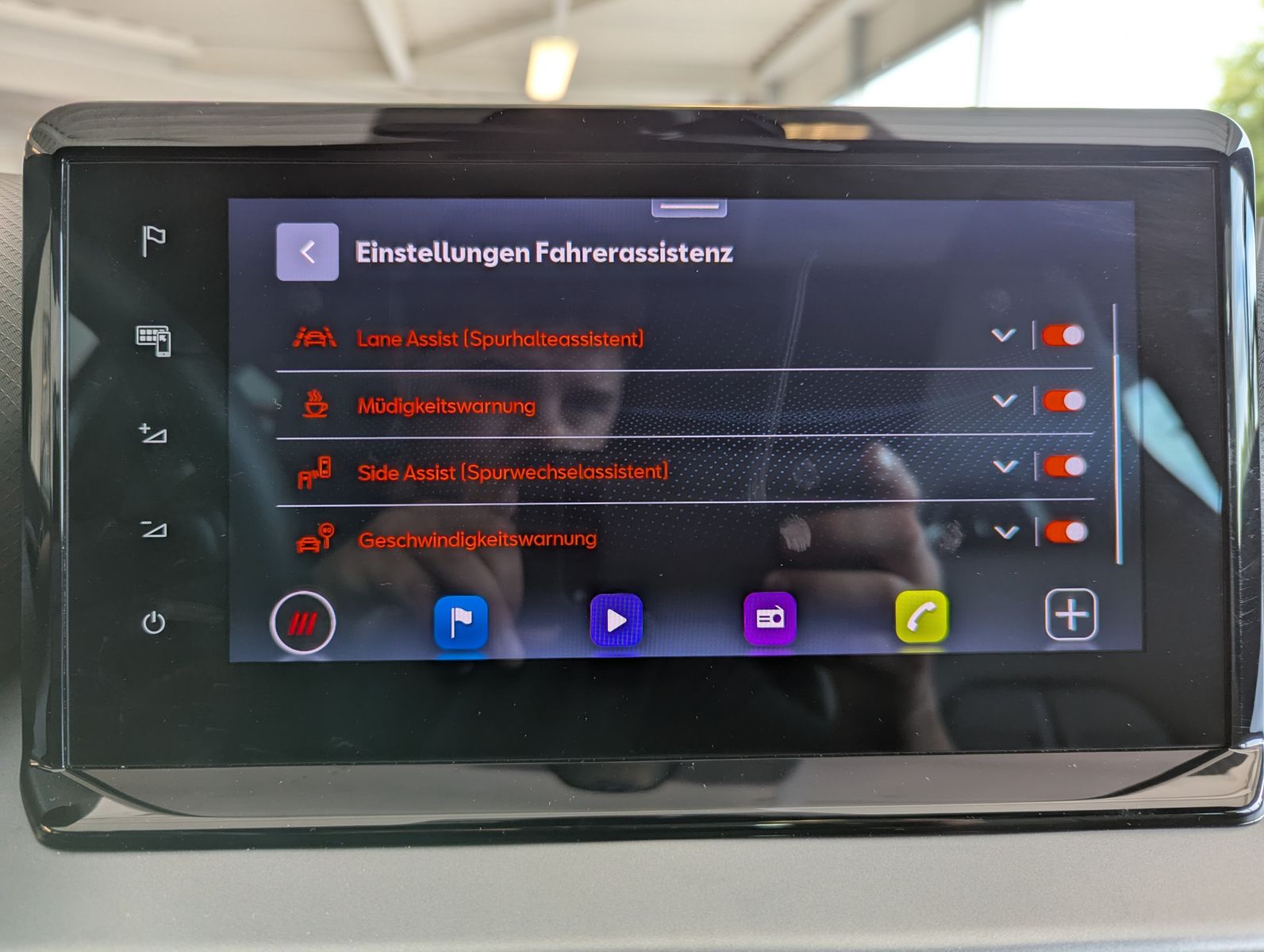 Fahrzeugabbildung SEAT Ibiza 1.5 TSI FR Black Edition Pano ACC Cam 18"