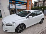 Volvo V40 2.0 d2 Business Plus my19 - Volvo V40 mit Schiebedach