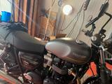 Triumph Speed Twin 900 - TRIUMPH SPEED TWIN 900