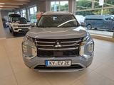 Mitsubishi Outlander Plug-in Hybrid Intro Edition 2.4 AHK - Mitsubishi Outlander: Intro Edition