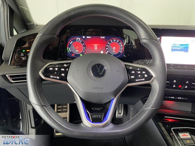 Golf VIII 1.4 TSI DSG GTE eHybrid NAVI KLIMA PAN