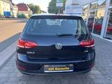 Volkswagen Golf VII Lim Trendline+Tempom+Parkhilfe+Garantie - Volkswagen mit Benzin-Antrieb: Limousine, Garantie