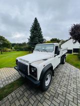 Land Rover Defender 130 TD4 SE - gebrauchte Land Rover Defender aus dem Jahr 2012