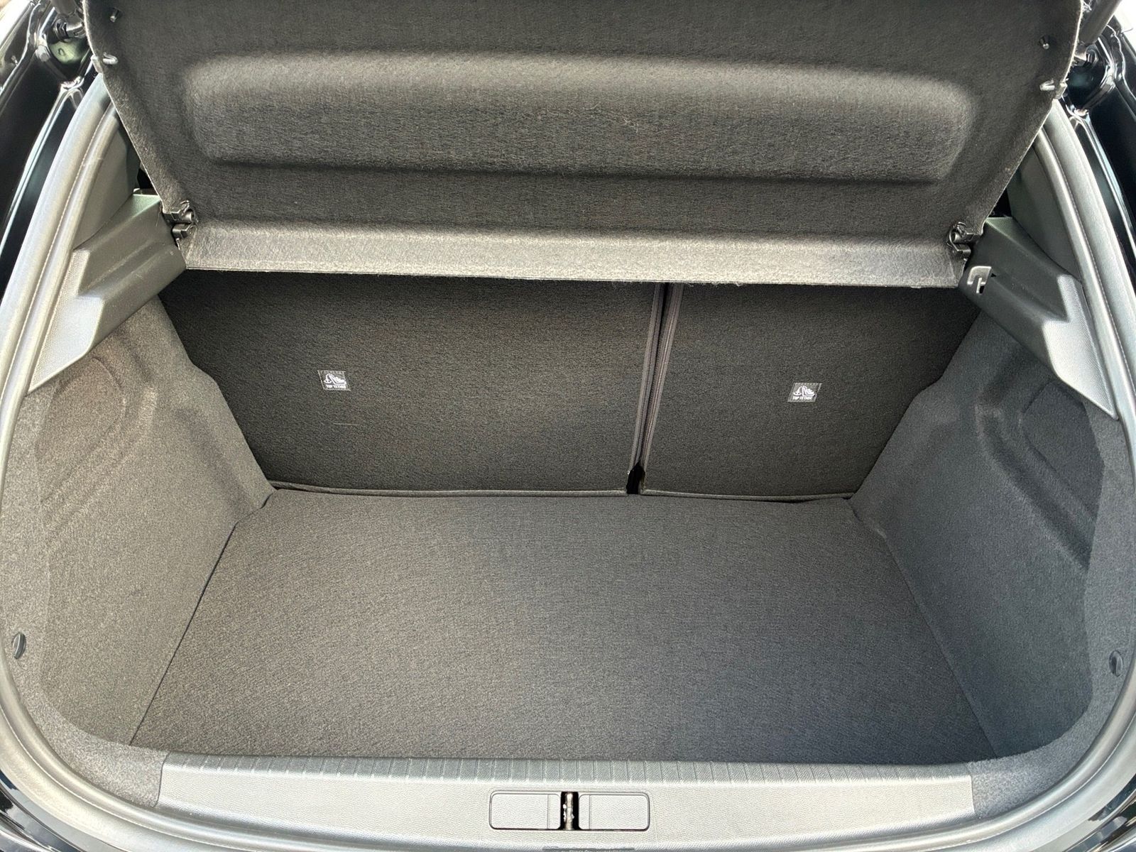 Fahrzeugabbildung Opel Corsa F 1.2 Turbo GS Kamera,LED,PDC,SHZ,Facelift