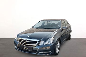 Mercedes E 220 - 4