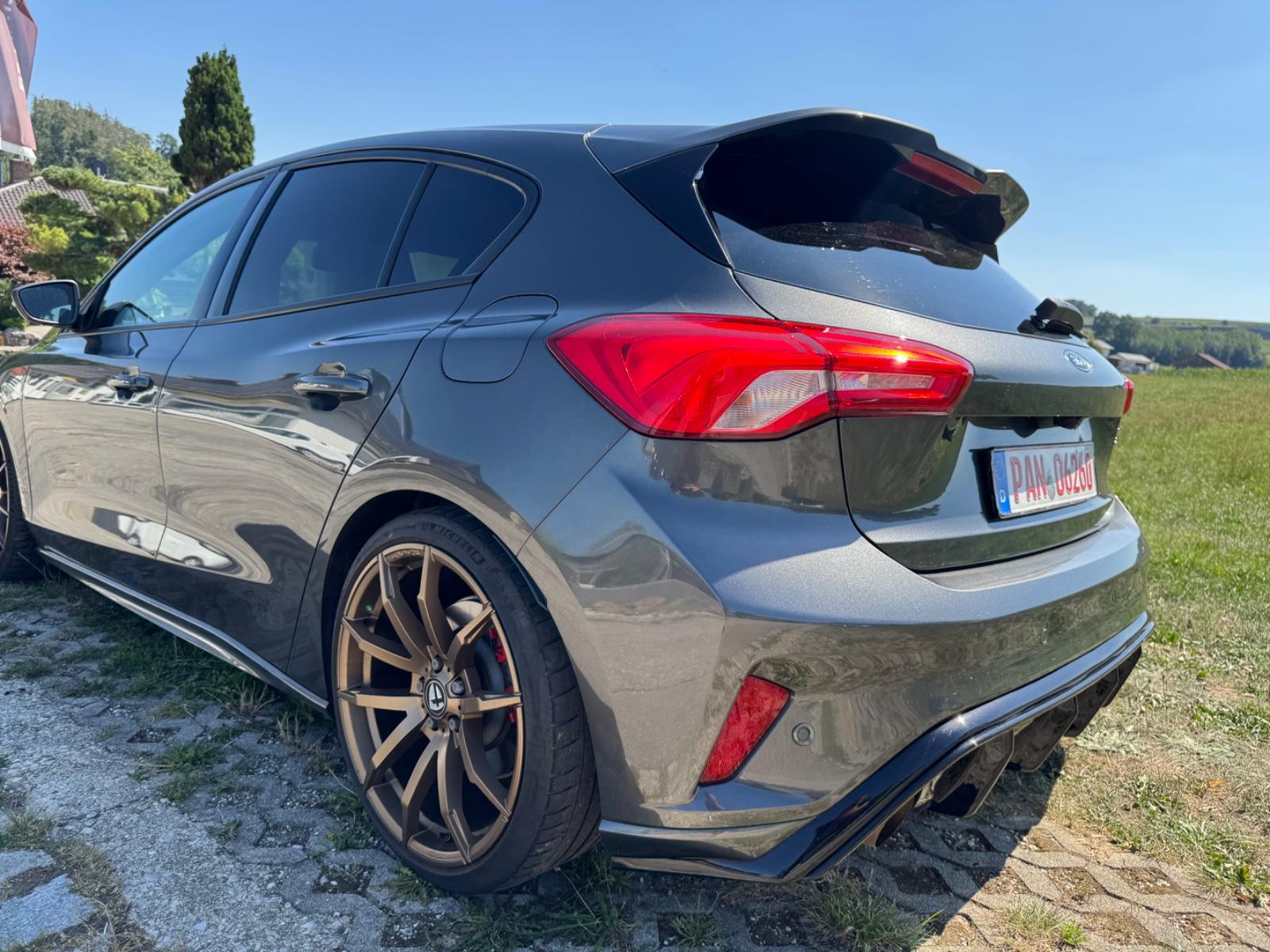 Ford Focus Limited ST 280ch - Recaro - 2ème main - B&O - Navi - Carplay