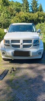 Dodge Nitro R/T 4.0 Automatik 4WD R/T - Dodge Nitro mit Benzin-Antrieb: Automatik