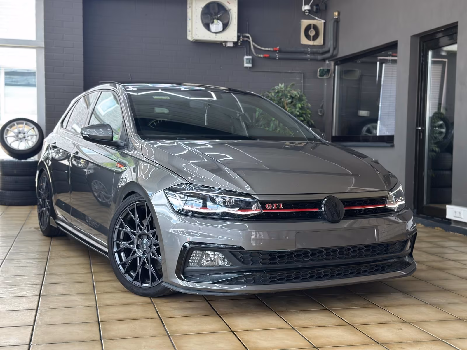 Volkswagen Polo VI GTI*HU/AU*PANO*LED*CARPLAY*ACC*KAMERA*
