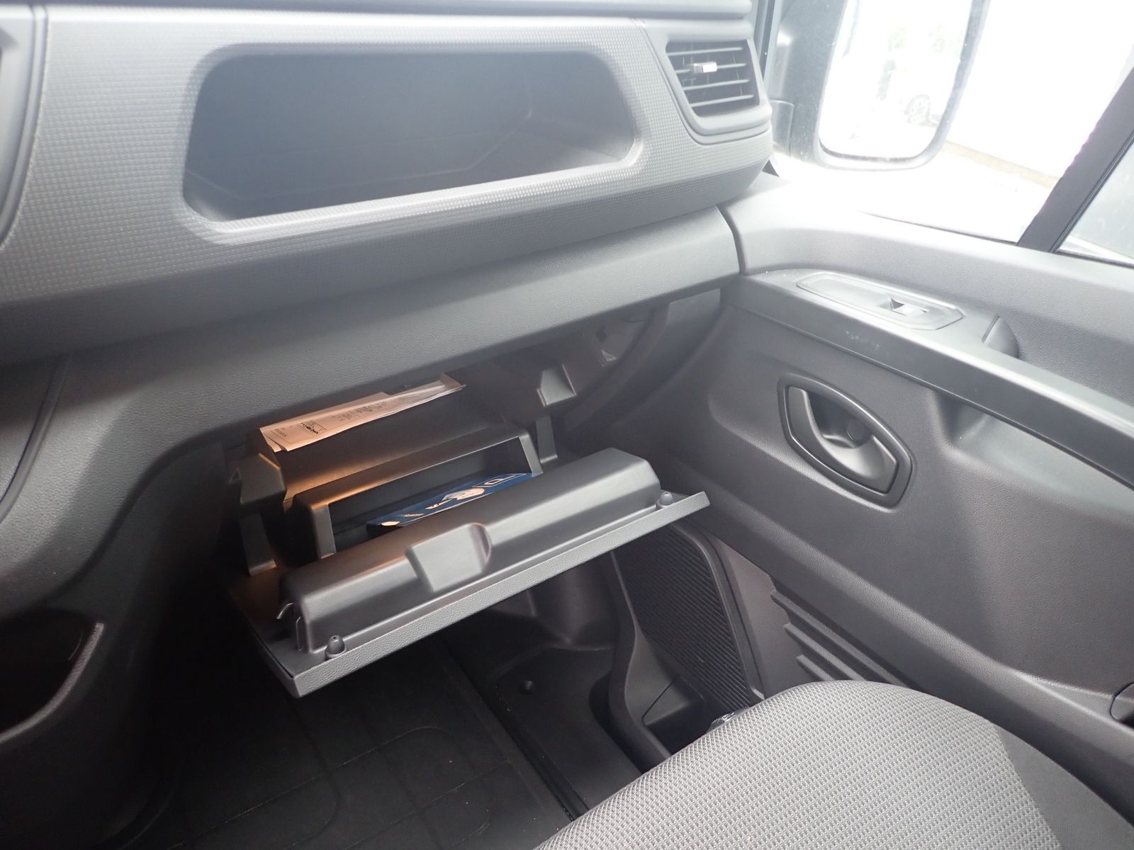 Fahrzeugabbildung Renault Trafic Lkw Komfort L1H1 3,0t Blue dCi 130 MY25