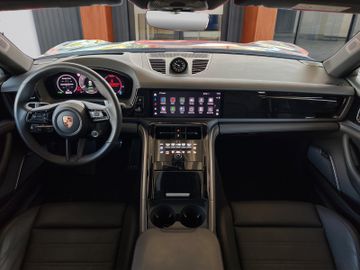 Porsche Panamera - 8