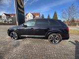 Audi Q7 3 x s line - Audi A4 mit Diesel-Antrieb: Geländewagen
