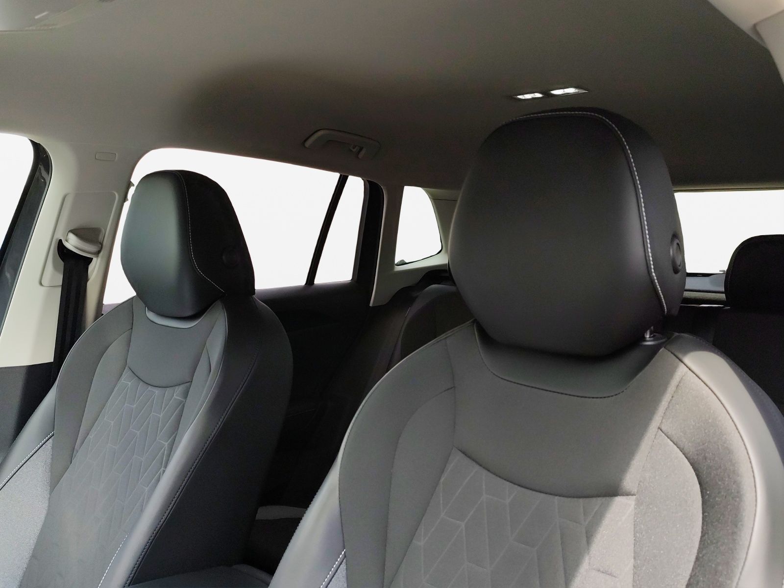 Volkswagen Tiguan - Bild 13