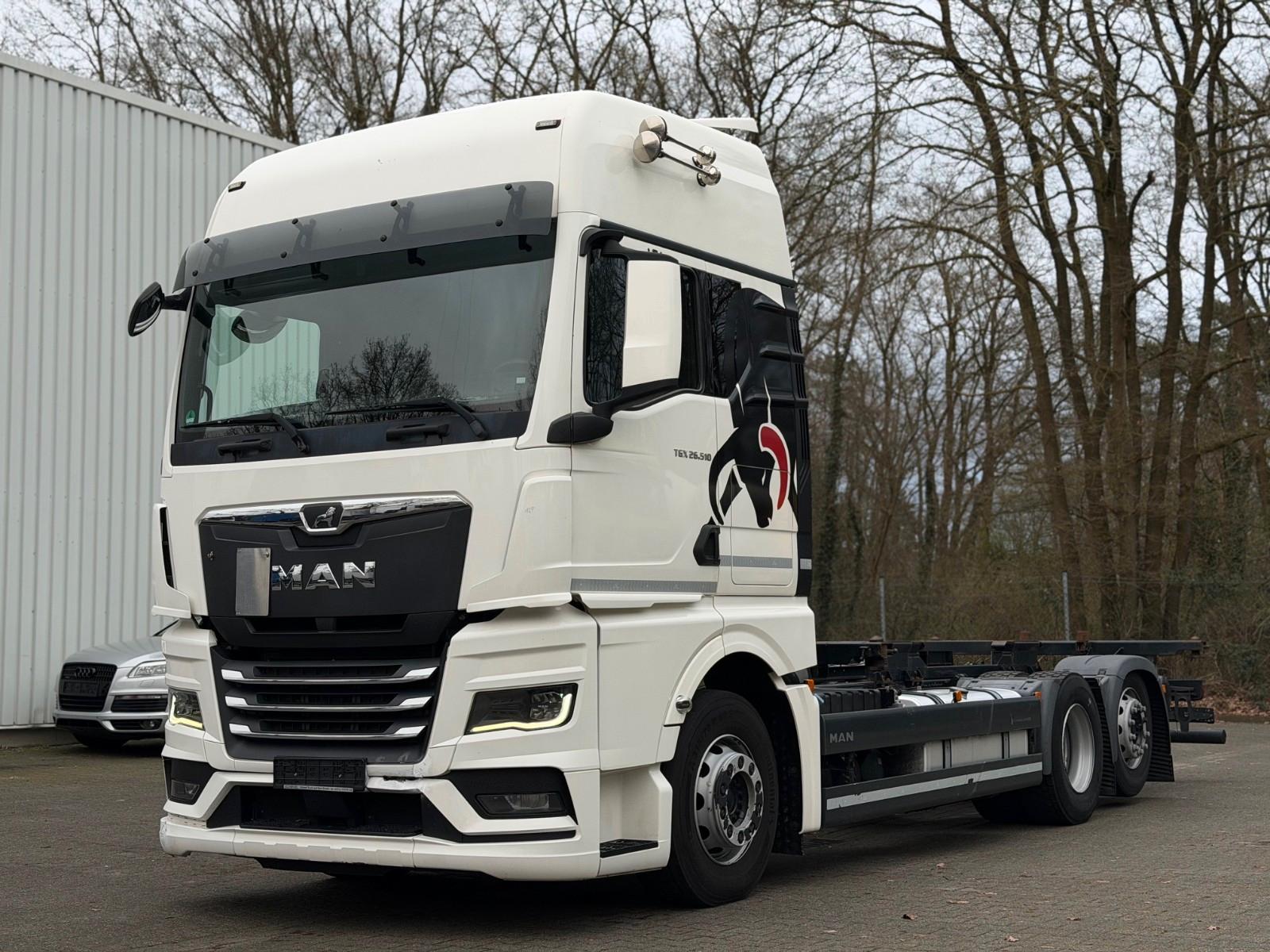 MAN TGX 26.510 XXL BDF ACC 2 Tank