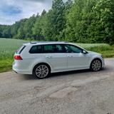Volkswagen Golf 2.0 TDI DSG Variant R Line AHK Pano Kamera - Volkswagen Golf: R Line TDI