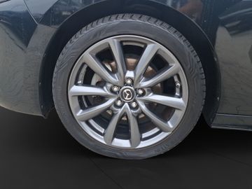Mazda 3 2.0 SKYACTIV-G Selection HUD+Kam.+LED+Navi+SHZ