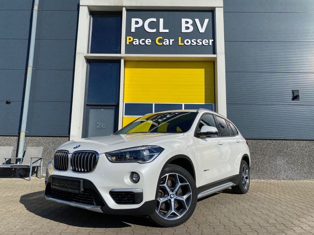 BMW X1 xDrive 20 d xLine/Pano/Leder/AHK