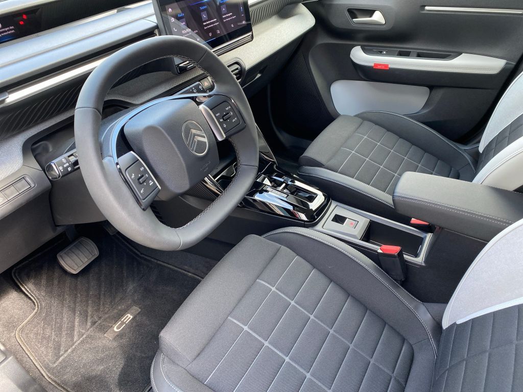 Fahrzeugabbildung Citroën e-C3 MAX *Winter-Paket*
